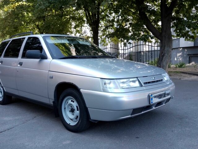 Сірий ВАЗ 2111, об'ємом двигуна 1.6 л та пробігом 111 тис. км за 3200 $, фото 1 на Automoto.ua