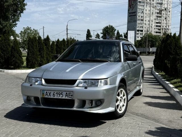 Серый ВАЗ 2111, объемом двигателя 1.6 л и пробегом 200 тыс. км за 1900 $, фото 1 на Automoto.ua