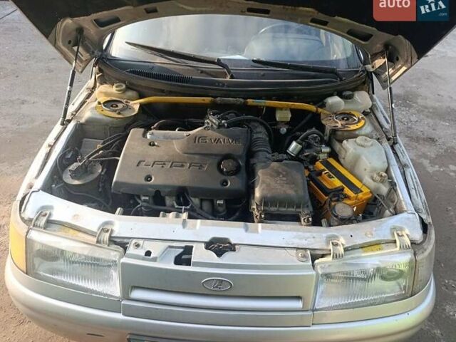 Серый ВАЗ 2111, объемом двигателя 1.6 л и пробегом 250 тыс. км за 903 $, фото 1 на Automoto.ua