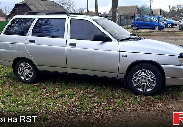 Сірий ВАЗ 2111, об'ємом двигуна 1.6 л та пробігом 200 тис. км за 2150 $, фото 1 на Automoto.ua