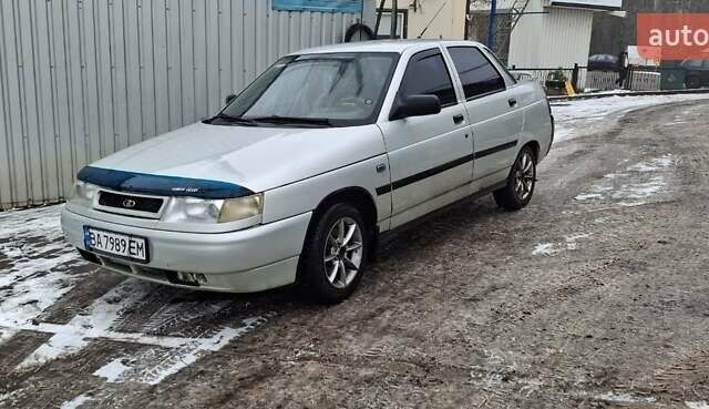 Серый ВАЗ 2111, объемом двигателя 1.6 л и пробегом 220 тыс. км за 2000 $, фото 1 на Automoto.ua