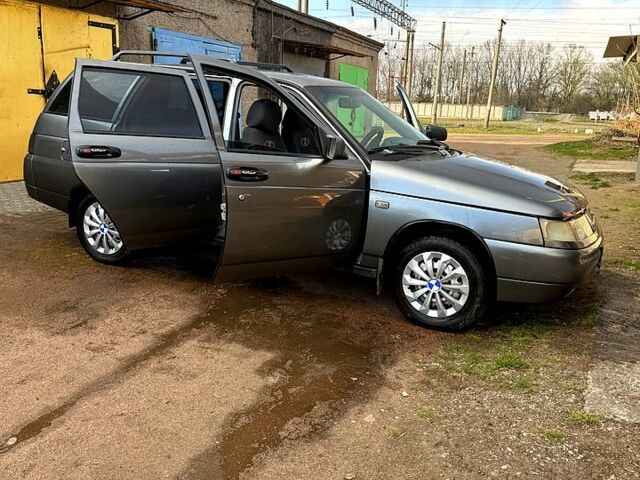 Серый ВАЗ 2111, объемом двигателя 16 л и пробегом 0 тыс. км за 2200 $, фото 1 на Automoto.ua