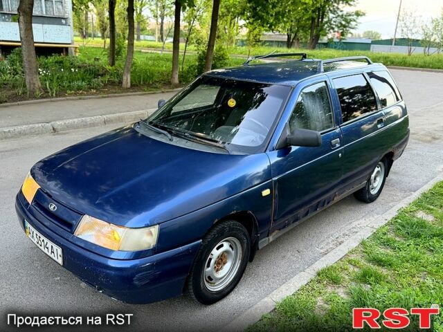 Серый ВАЗ 2111, объемом двигателя 1.5 л и пробегом 258 тыс. км за 700 $, фото 1 на Automoto.ua
