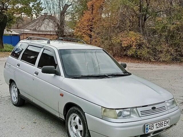 Серый ВАЗ 2111, объемом двигателя 0 л и пробегом 132 тыс. км за 2000 $, фото 1 на Automoto.ua