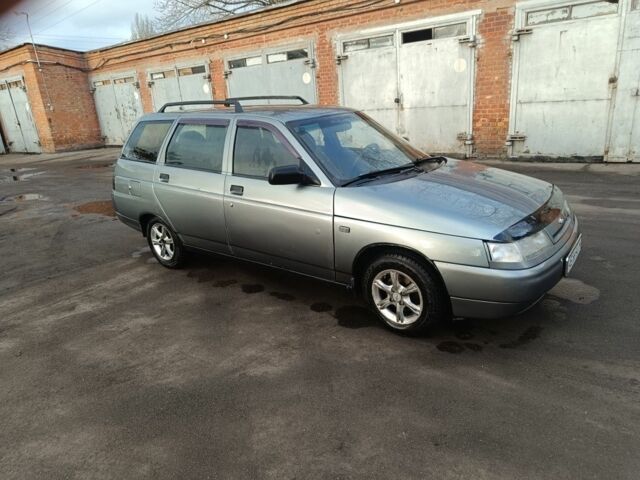 Сірий ВАЗ 2111, об'ємом двигуна 1.6 л та пробігом 198 тис. км за 1707 $, фото 1 на Automoto.ua