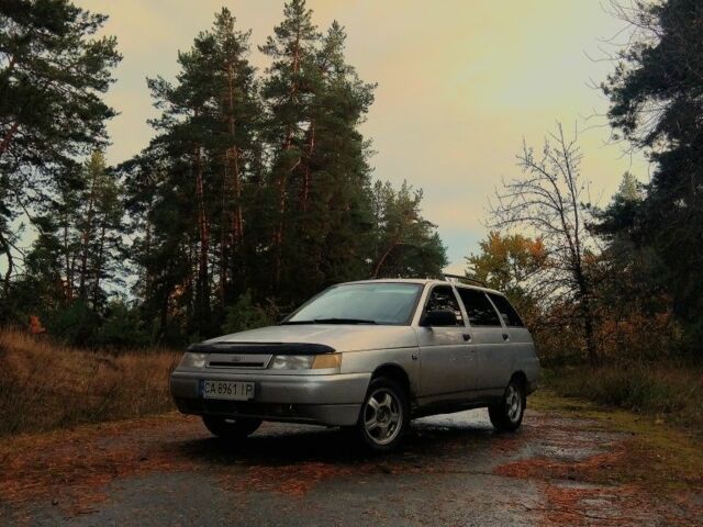 ВАЗ 2111 2006 в Черкассах на Automoto.ua Серый ВАЗ 2111, объемом двигателя 1 л и пробегом 240 тыс. км за 1400 $, фото 1 на Automoto.ua