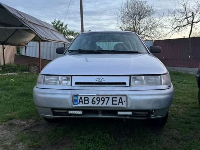 Серый ВАЗ 2111, объемом двигателя 1.6 л и пробегом 380 тыс. км за 900 $, фото 1 на Automoto.ua