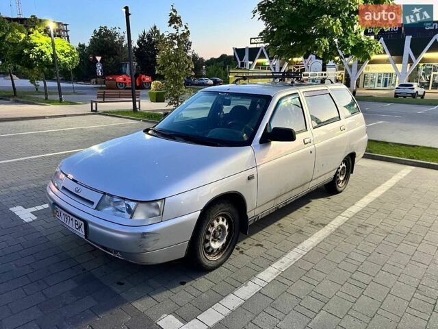 Серый ВАЗ 2111, объемом двигателя 1.6 л и пробегом 247 тыс. км за 1500 $, фото 1 на Automoto.ua