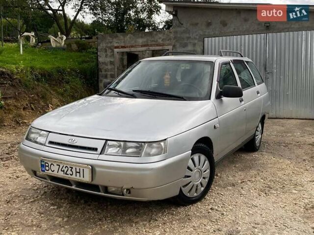 Серый ВАЗ 2111, объемом двигателя 1.6 л и пробегом 379 тыс. км за 1500 $, фото 1 на Automoto.ua