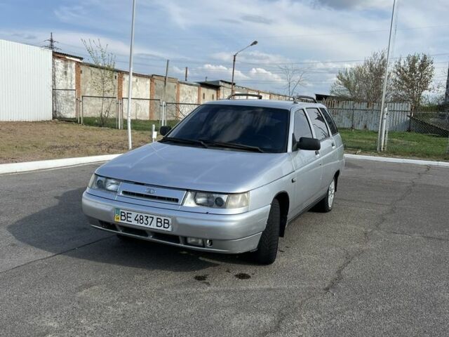 Серый ВАЗ 2111, объемом двигателя 1.6 л и пробегом 230 тыс. км за 1600 $, фото 1 на Automoto.ua