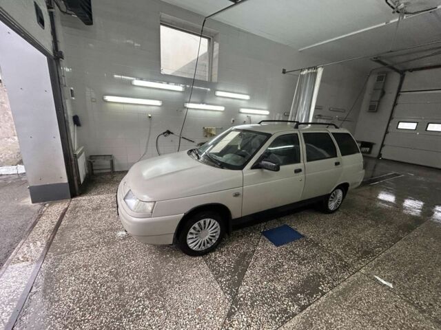 Серый ВАЗ 2111, объемом двигателя 0 л и пробегом 30 тыс. км за 1900 $, фото 1 на Automoto.ua