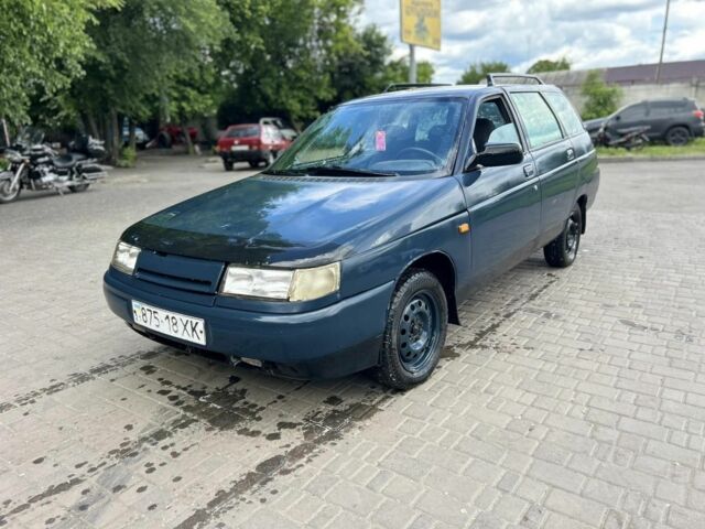 Серый ВАЗ 2111, объемом двигателя 1.5 л и пробегом 280 тыс. км за 938 $, фото 1 на Automoto.ua