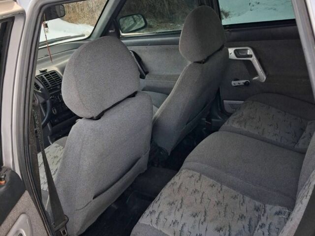 Серый ВАЗ 2111, объемом двигателя 1.6 л и пробегом 205 тыс. км за 1700 $, фото 1 на Automoto.ua