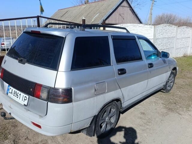 Серый ВАЗ 2111, объемом двигателя 1.6 л и пробегом 2 тыс. км за 2000 $, фото 1 на Automoto.ua