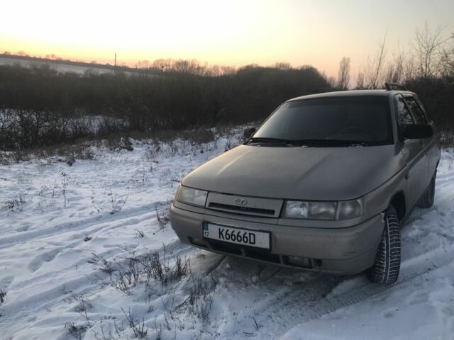 Серый ВАЗ 2111, объемом двигателя 1.6 л и пробегом 222 тыс. км за 2200 $, фото 1 на Automoto.ua