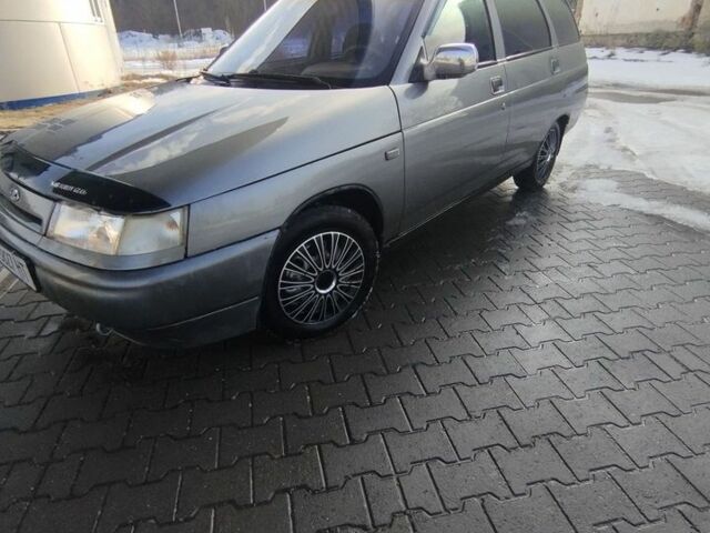 Серый ВАЗ 2111, объемом двигателя 1.6 л и пробегом 320 тыс. км за 1150 $, фото 1 на Automoto.ua