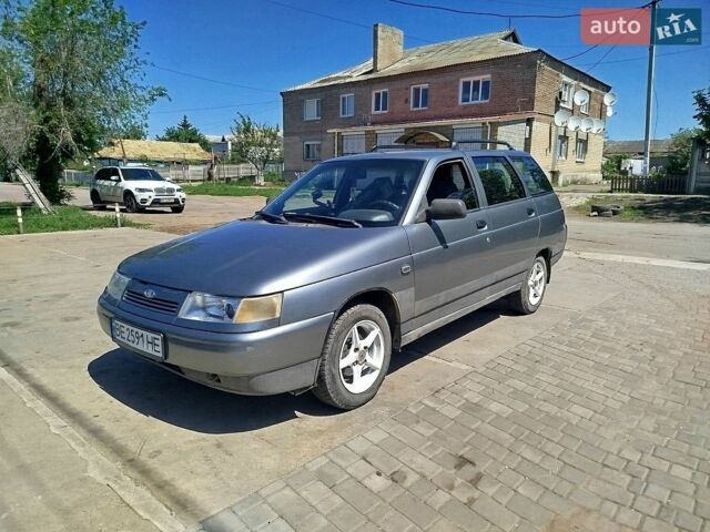 Серый ВАЗ 2111, объемом двигателя 1.6 л и пробегом 160 тыс. км за 2000 $, фото 1 на Automoto.ua