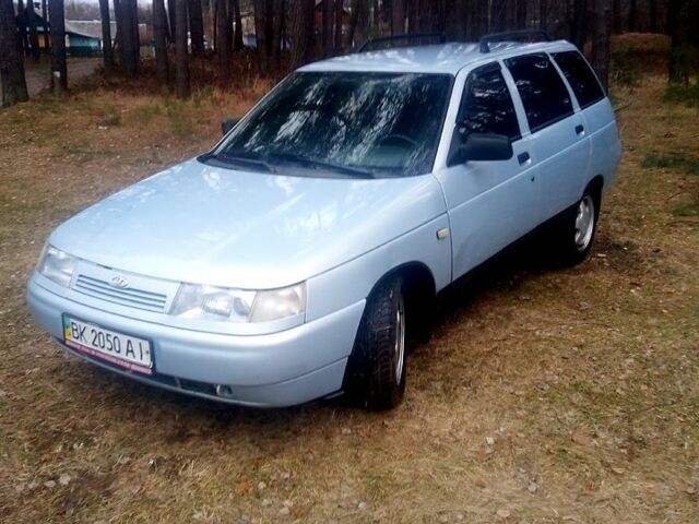Серый ВАЗ 2111, объемом двигателя 1.6 л и пробегом 252 тыс. км за 1250 $, фото 1 на Automoto.ua