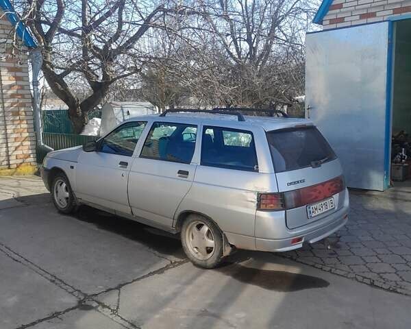 Серый ВАЗ 2111, объемом двигателя 1.6 л и пробегом 245 тыс. км за 1500 $, фото 1 на Automoto.ua