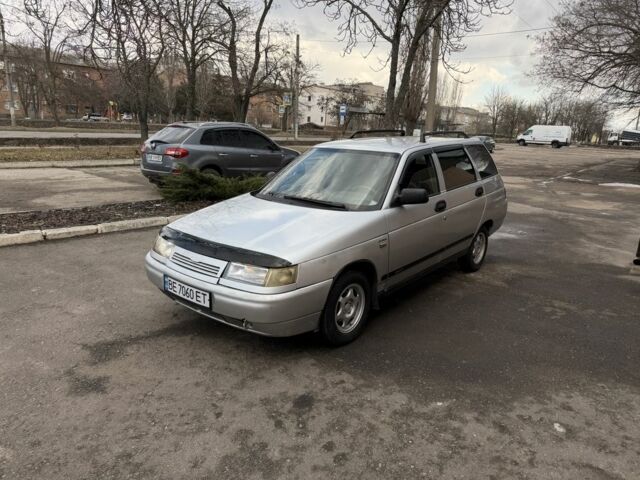 Серый ВАЗ 2111, объемом двигателя 1.6 л и пробегом 211 тыс. км за 1350 $, фото 1 на Automoto.ua