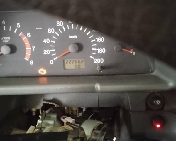 Серый ВАЗ 2111, объемом двигателя 1.6 л и пробегом 222 тыс. км за 1000 $, фото 1 на Automoto.ua