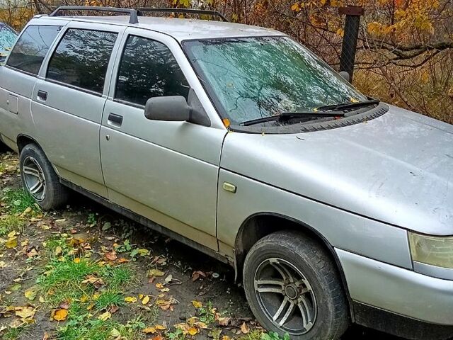 Серый ВАЗ 2111, объемом двигателя 1.5 л и пробегом 11 тыс. км за 2100 $, фото 1 на Automoto.ua