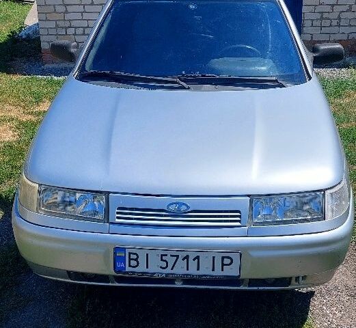 Серый ВАЗ 2111, объемом двигателя 1.6 л и пробегом 207 тыс. км за 2449 $, фото 1 на Automoto.ua