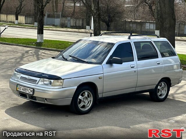 Серый ВАЗ 2111, объемом двигателя 1.6 л и пробегом 300 тыс. км за 1950 $, фото 1 на Automoto.ua