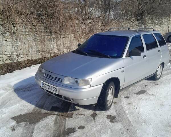 Серый ВАЗ 2111, объемом двигателя 1.6 л и пробегом 270 тыс. км за 2000 $, фото 1 на Automoto.ua