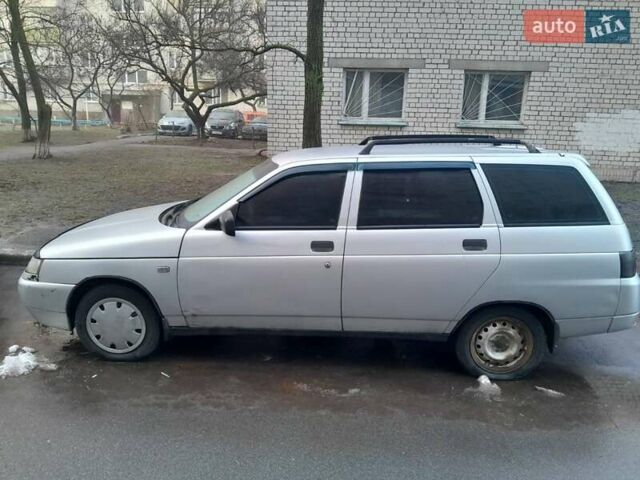 Серый ВАЗ 2111, объемом двигателя 1.6 л и пробегом 330 тыс. км за 2800 $, фото 1 на Automoto.ua