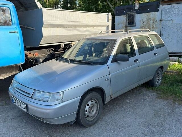 Серый ВАЗ 2111, объемом двигателя 1.6 л и пробегом 100 тыс. км за 450 $, фото 1 на Automoto.ua