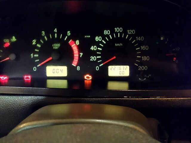 Сірий ВАЗ 2111, об'ємом двигуна 1.6 л та пробігом 230 тис. км за 1950 $, фото 1 на Automoto.ua