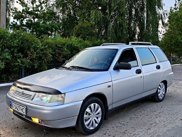 Сірий ВАЗ 2111, об'ємом двигуна 1.6 л та пробігом 220 тис. км за 2200 $, фото 1 на Automoto.ua