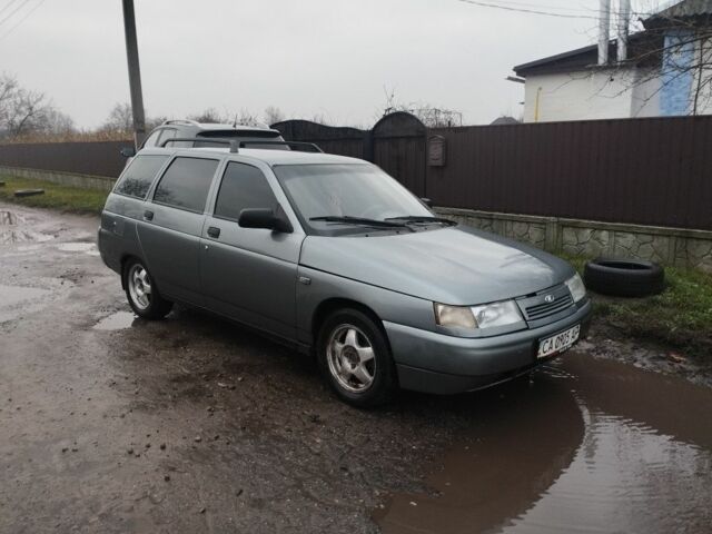 Серый ВАЗ 2111, объемом двигателя 1.5 л и пробегом 115 тыс. км за 1700 $, фото 1 на Automoto.ua