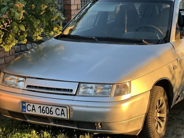 Серый ВАЗ 2111, объемом двигателя 1.6 л и пробегом 222 тыс. км за 470 $, фото 1 на Automoto.ua