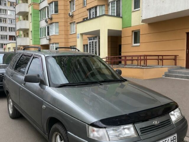 Серый ВАЗ 2111, объемом двигателя 1.6 л и пробегом 217 тыс. км за 2200 $, фото 1 на Automoto.ua