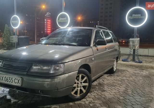 Серый ВАЗ 2111, объемом двигателя 1.6 л и пробегом 200 тыс. км за 2050 $, фото 1 на Automoto.ua