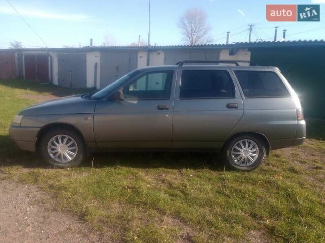 ВАЗ 2111 2008 в Овруче на Automoto.ua Серый ВАЗ 2111, объемом двигателя 1.6 л и пробегом 117 тыс. км за 1890 $, фото 1 на Automoto.ua