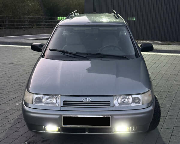 Сірий ВАЗ 2111, об'ємом двигуна 1.6 л та пробігом 100 тис. км за 2200 $, фото 1 на Automoto.ua