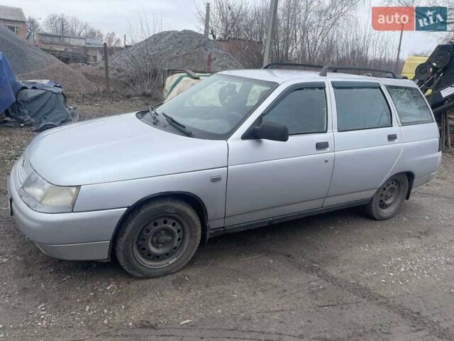 Серый ВАЗ 2111, объемом двигателя 1.6 л и пробегом 140 тыс. км за 2350 $, фото 1 на Automoto.ua