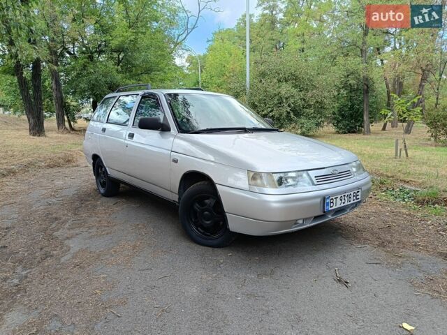 Сірий ВАЗ 2111, об'ємом двигуна 1.6 л та пробігом 148 тис. км за 1999 $, фото 1 на Automoto.ua
