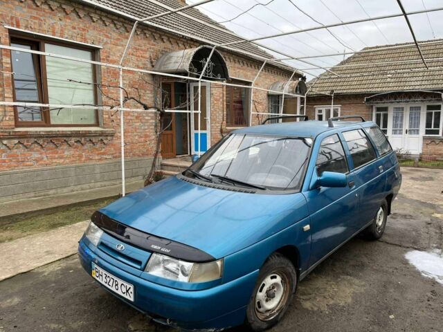 Синий ВАЗ 2111, объемом двигателя 1.5 л и пробегом 240 тыс. км за 1400 $, фото 1 на Automoto.ua