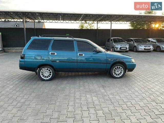 Синий ВАЗ 2111, объемом двигателя 1.5 л и пробегом 290 тыс. км за 2199 $, фото 1 на Automoto.ua