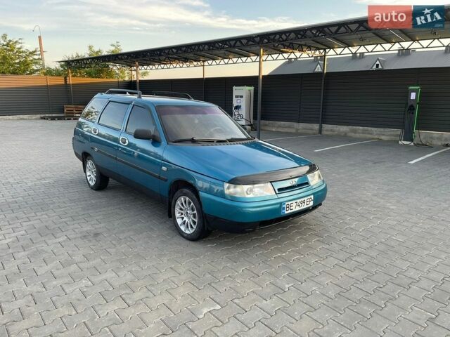 Синий ВАЗ 2111, объемом двигателя 1.5 л и пробегом 290 тыс. км за 2199 $, фото 1 на Automoto.ua
