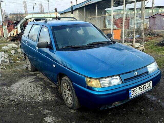 Синий ВАЗ 2111, объемом двигателя 1.5 л и пробегом 200 тыс. км за 2500 $, фото 1 на Automoto.ua