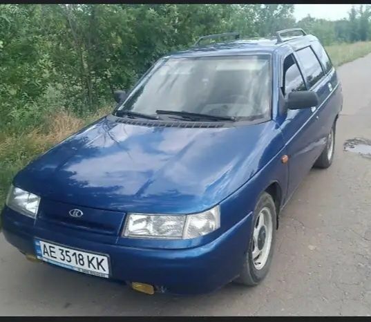 Синий ВАЗ 2111, объемом двигателя 1.5 л и пробегом 258 тыс. км за 1902 $, фото 1 на Automoto.ua