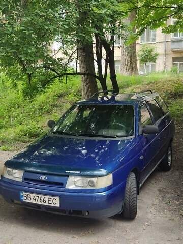 Синий ВАЗ 2111, объемом двигателя 1.5 л и пробегом 250 тыс. км за 1000 $, фото 1 на Automoto.ua