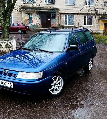 Синий ВАЗ 2111, объемом двигателя 1.6 л и пробегом 197 тыс. км за 1600 $, фото 1 на Automoto.ua