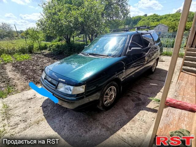 Зеленый ВАЗ 2111, объемом двигателя 1.5 л и пробегом 228 тыс. км за 1900 $, фото 1 на Automoto.ua