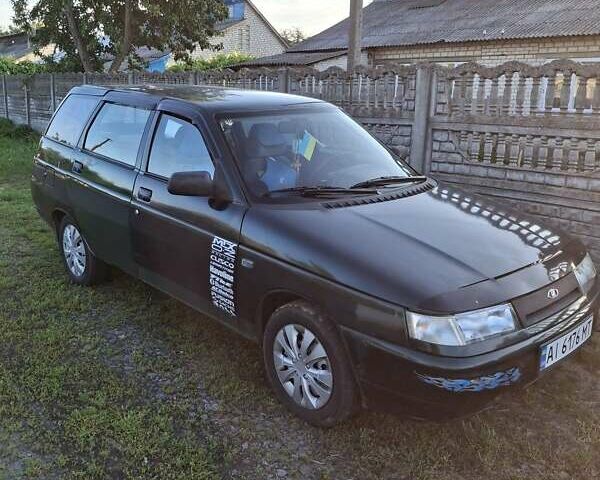 Зеленый ВАЗ 2111, объемом двигателя 1.5 л и пробегом 406 тыс. км за 1200 $, фото 1 на Automoto.ua